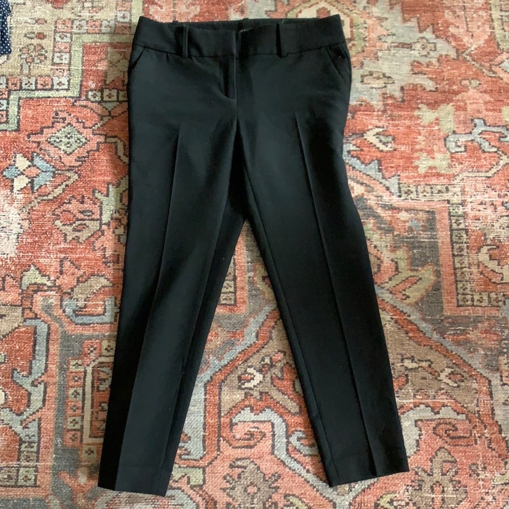 Ann Taylor Black Cropped Ankle Pants